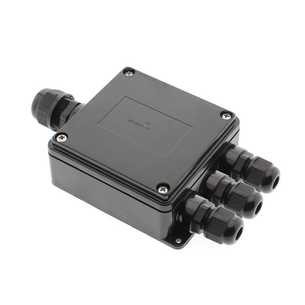 Caja estanca IP68 para conexiones 1+3 - XauenBatt Iluminación